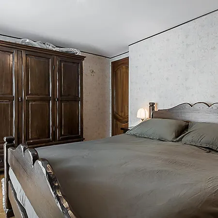 Luxury Apartment- Stunning Mountain View