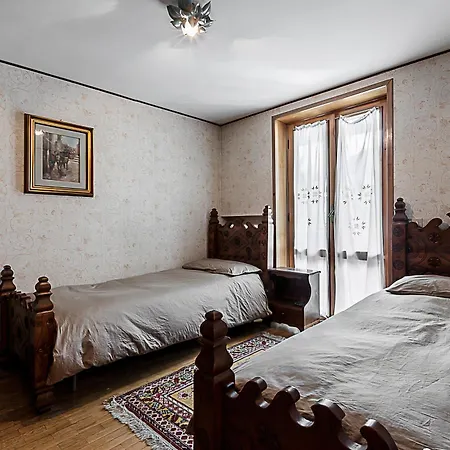 Luxury Apartment- Stunning Mountain View Appartamento *