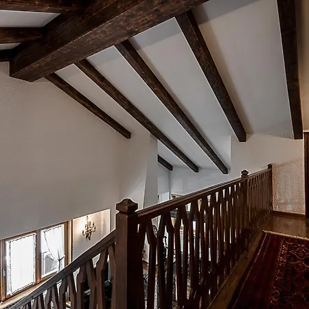 Luxury Apartment- Stunning Mountain View Курмайор